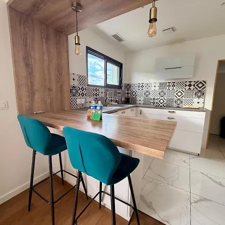 Gisele - Maison Pour 8 Personnes Avec Jardin Casa de Férias Lormont