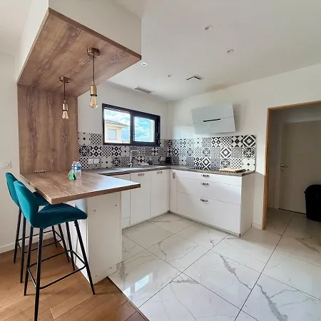 Gisele - Maison Pour 8 Personnes Avec Jardin Dom wakacyjny *