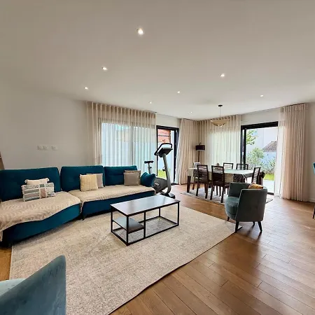 Dom wakacyjny Gisele - Maison Pour 8 Personnes Avec Jardin Lormont