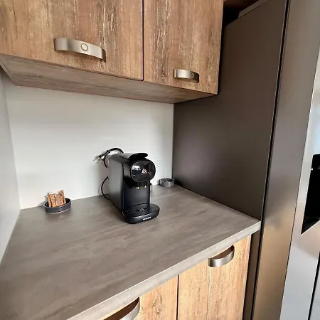 Dom wakacyjny Gisele - Maison Pour 8 Personnes Avec Jardin