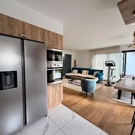 Gisele - Maison Pour 8 Personnes Avec Jardin Lormont